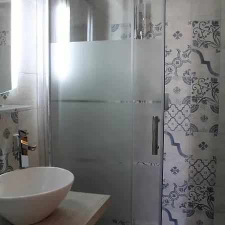 Vatican Santamaura 39 Apartment