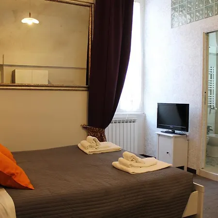 Apartment Vatican Santamaura 39 *