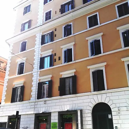 Apartment Vatican Santamaura 39