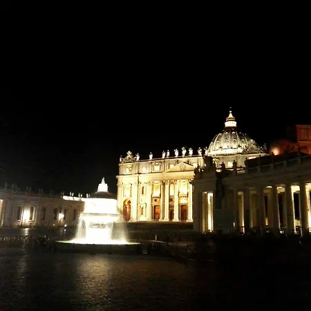 Vatican Santamaura 39 Apartment *